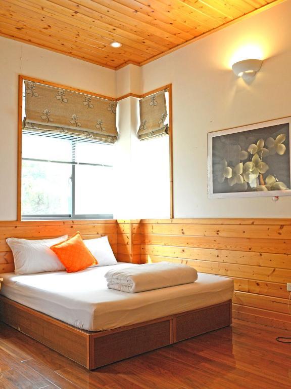 Nantou Puli Sunrise Villa Homestay B&B Habitación foto
